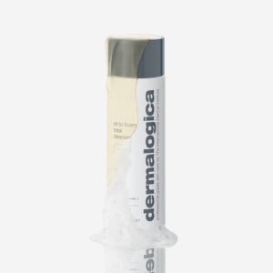 Oil to foam total cleanser