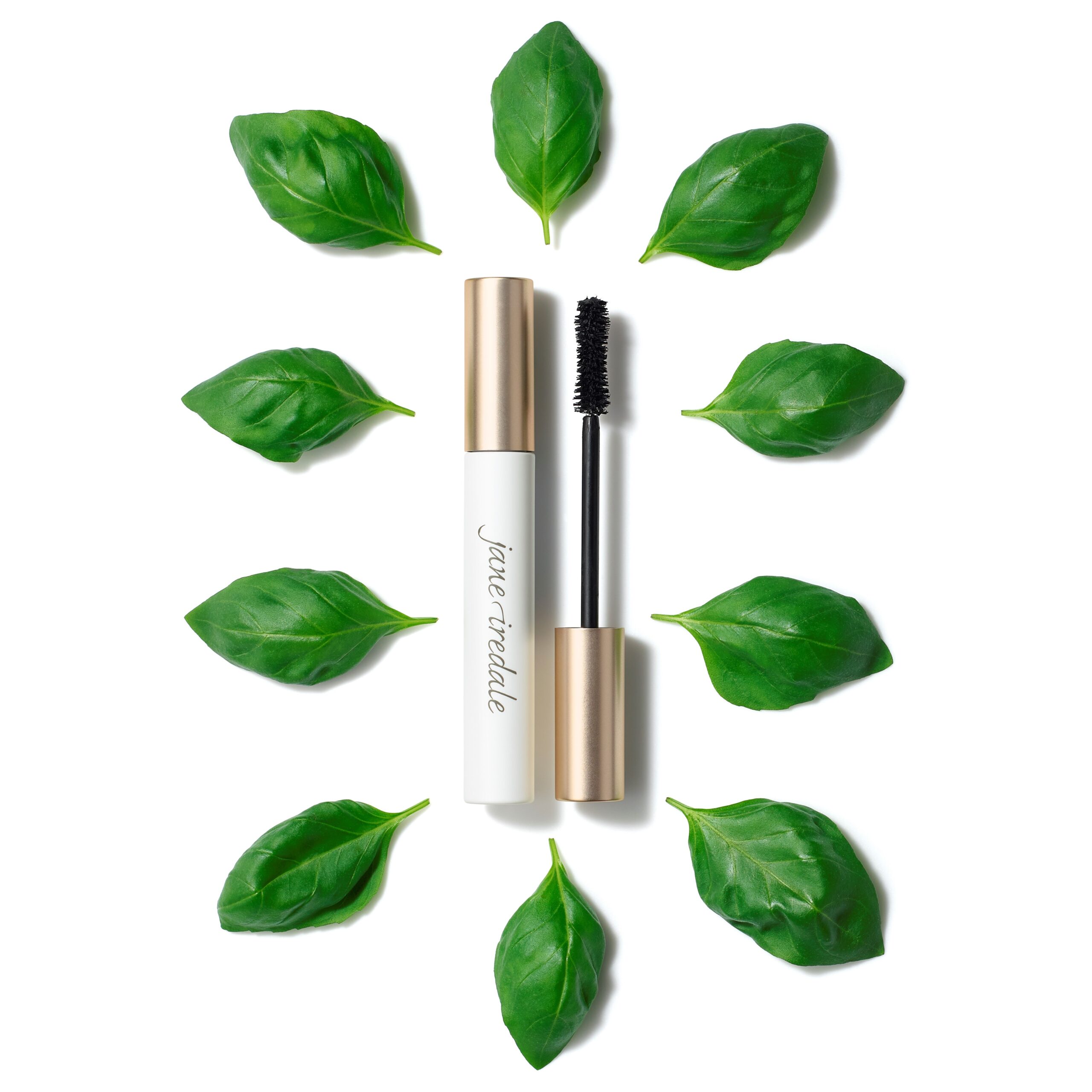 BEYOND LASH™ VOLUMIZING MASCARA - BLACK INK